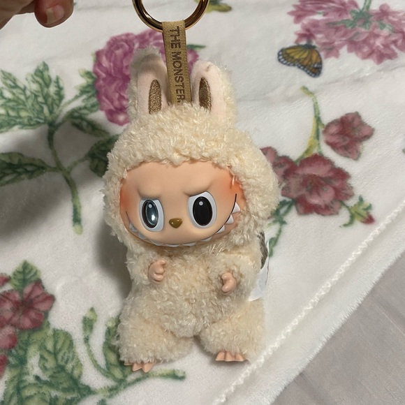 Authentic Labubu soy milk  the  Monster series - Picture 7 of 8